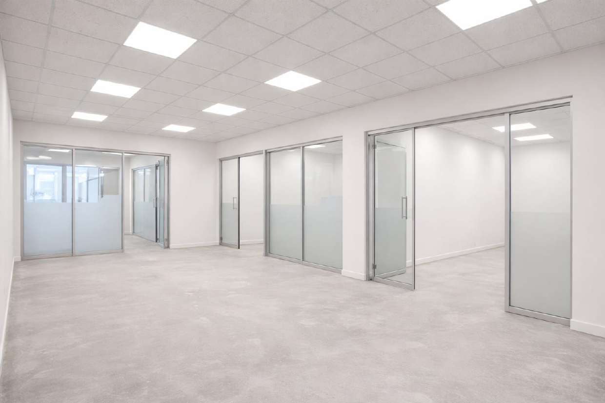 Office glass partitions